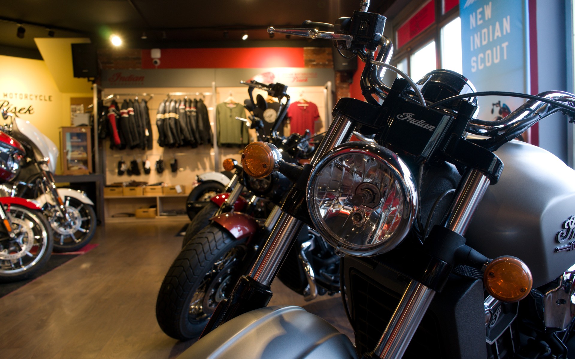 Moto Shop 2